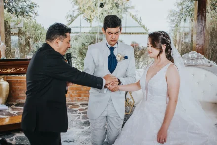 Ceremonia de boda en hacienda en Bogotá, matrimonio campestre.
