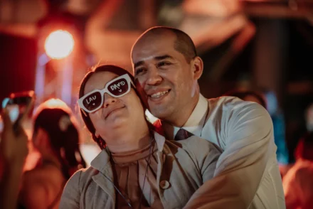 Invitados disfrutando de la fiesta de bodas